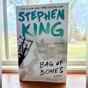 Bag of Bones Paperback by Stephen King